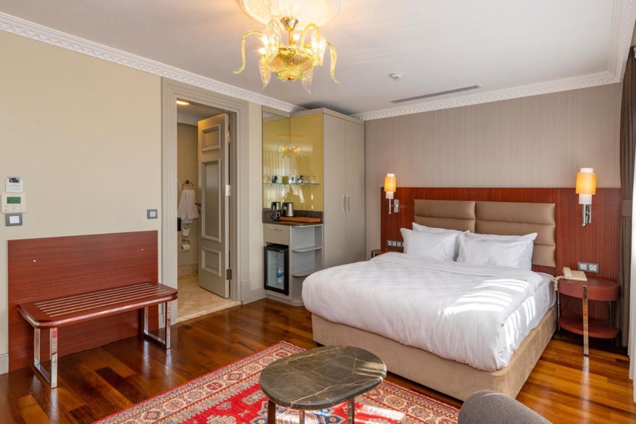Blue Gilroy Hotel Стамбул Экстерьер фото