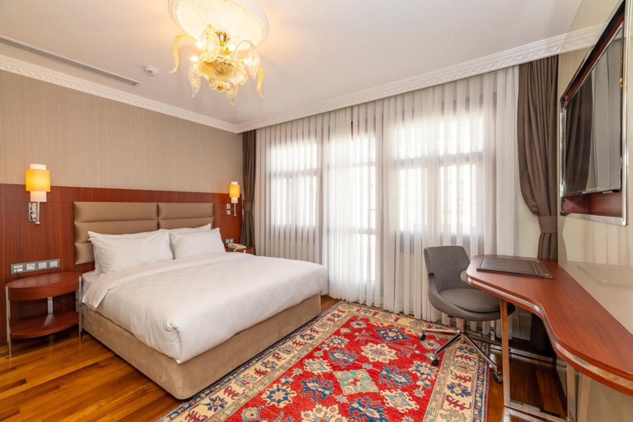 Blue Gilroy Hotel Стамбул Экстерьер фото